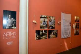 23/07/2013 - Exposição com esculturas-instrumentos de Mestre Nado