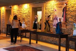 100-exposicaohistoricavestidonafranca-2